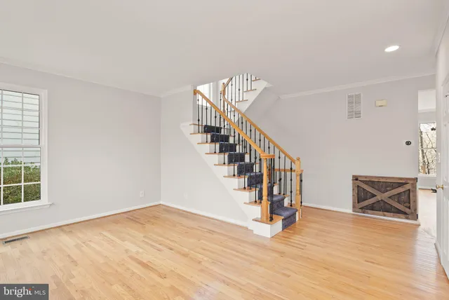 $999,000 | 21147 Brookside Lane, Great Falls, VA 22066