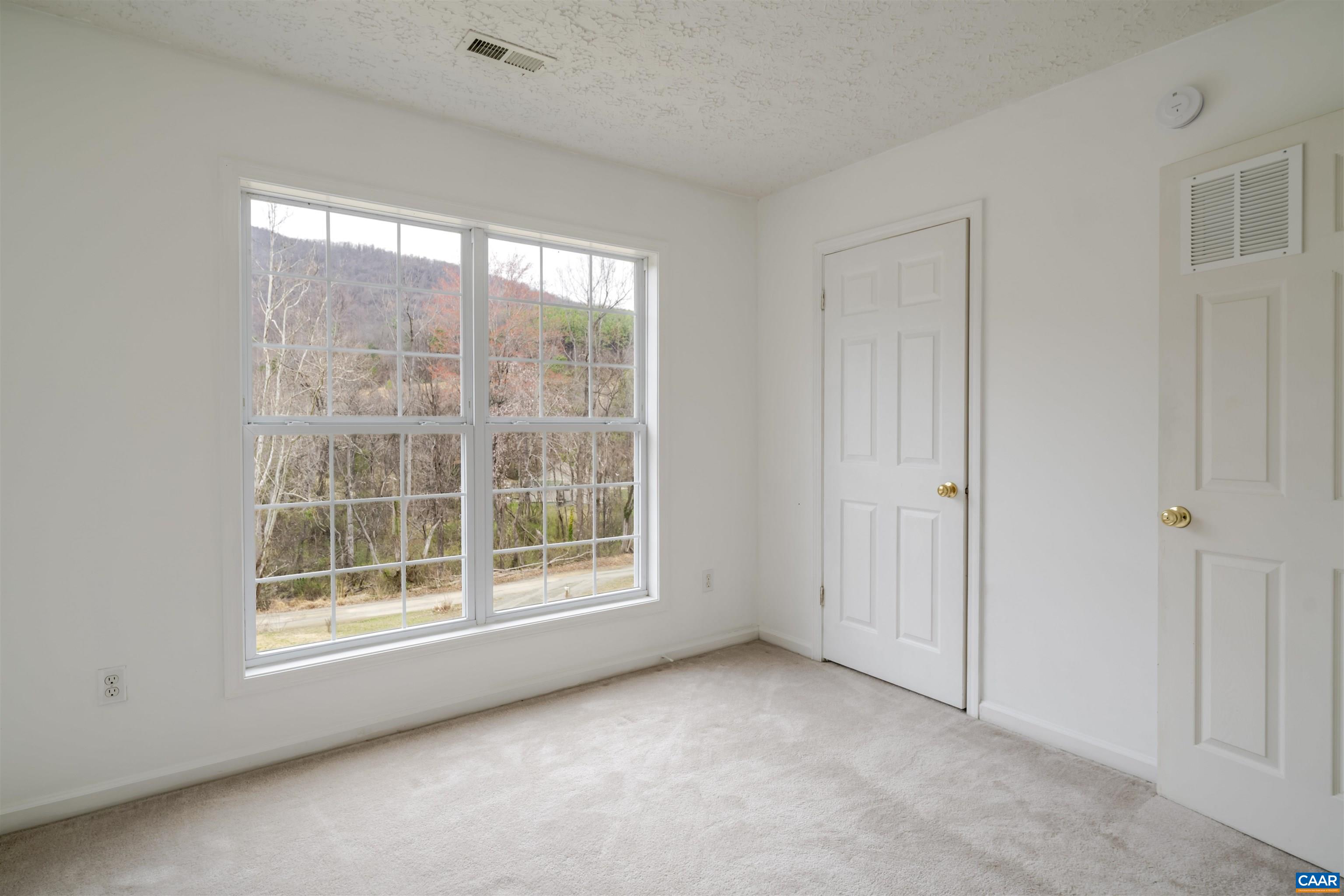 5860 Bearwood Road Crozet, VA 22932 - Photo 24 of 67