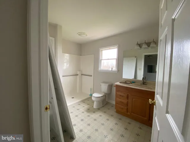 $2,500 | 2063 Hill Road, Unit A, Perkiomenville, PA 18074