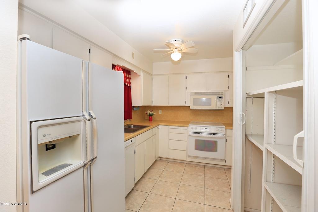 6425 East Adobe Road Mesa, AZ 85205 - Photo 9 of 21 9 - Kitchen 2