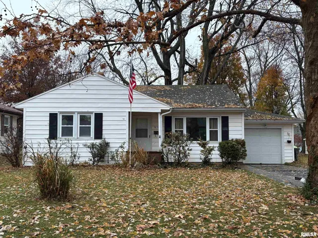 $115,000 | 1614 Elmwood Street, South Jacksonville, IL 62650