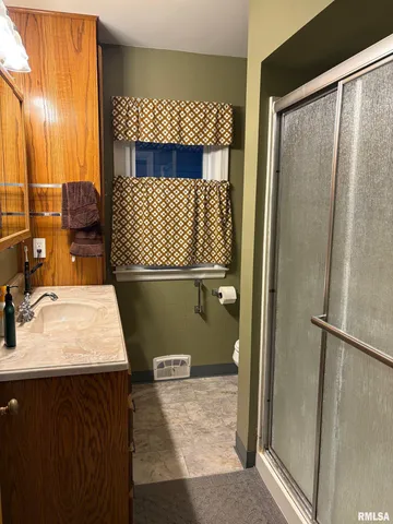 $112,000 | 1614 Elmwood Street, South Jacksonville, IL 62650