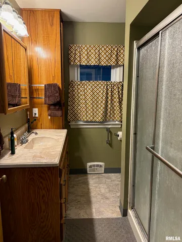 $112,000 | 1614 Elmwood Street, South Jacksonville, IL 62650