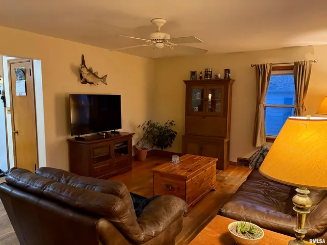 $112,000 | 1614 Elmwood Street, South Jacksonville, IL 62650