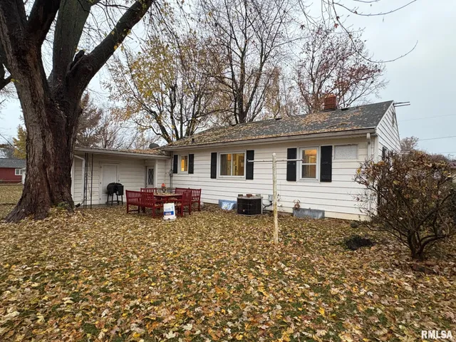 $112,000 | 1614 Elmwood Street, South Jacksonville, IL 62650