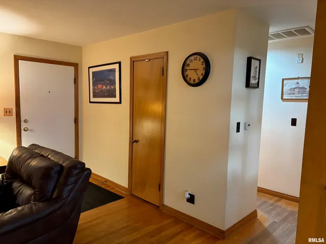 $112,000 | 1614 Elmwood Street, South Jacksonville, IL 62650