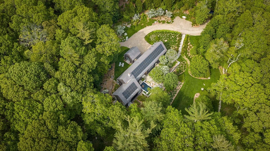 35 South Bowl Road Chilmark, MA 02535 - Photo 39 of 42