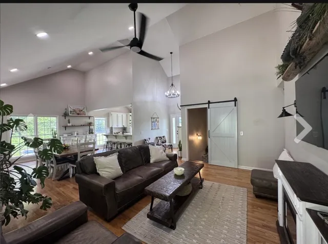 $707,000 | 3310 Dog Branch Road, Prospect, TN 38477