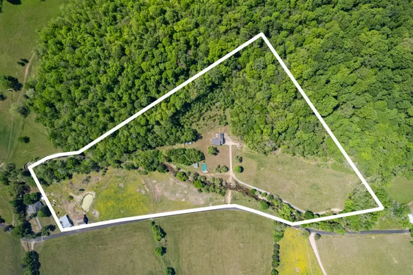 $707,000 | 3310 Dog Branch Road, Prospect, TN 38477