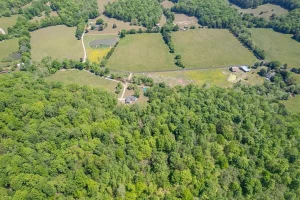 $707,000 | 3310 Dog Branch Road, Prospect, TN 38477