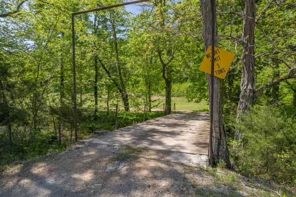 $707,000 | 3310 Dog Branch Road, Prospect, TN 38477