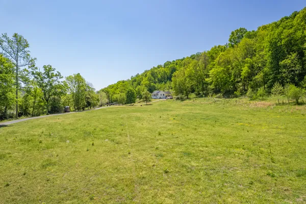 $707,000 | 3310 Dog Branch Road, Prospect, TN 38477