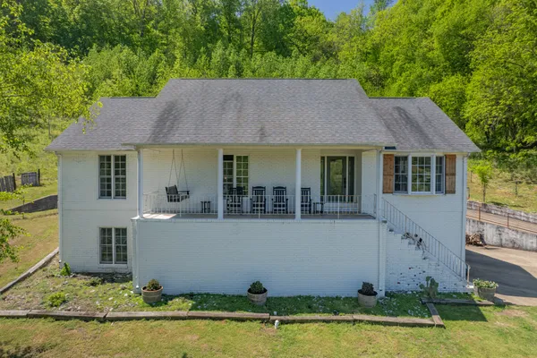 $707,000 | 3310 Dog Branch Road, Prospect, TN 38477