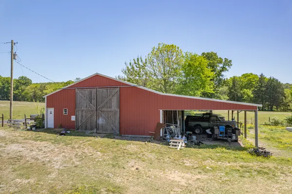 $707,000 | 3310 Dog Branch Road, Prospect, TN 38477