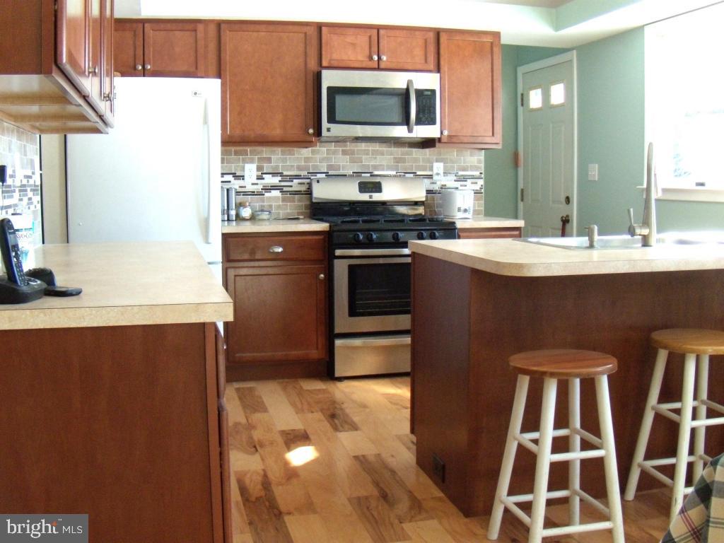 930 Cardinal Road Lancaster, PA 17601 - Photo 6 of 25 Gallery Image 6