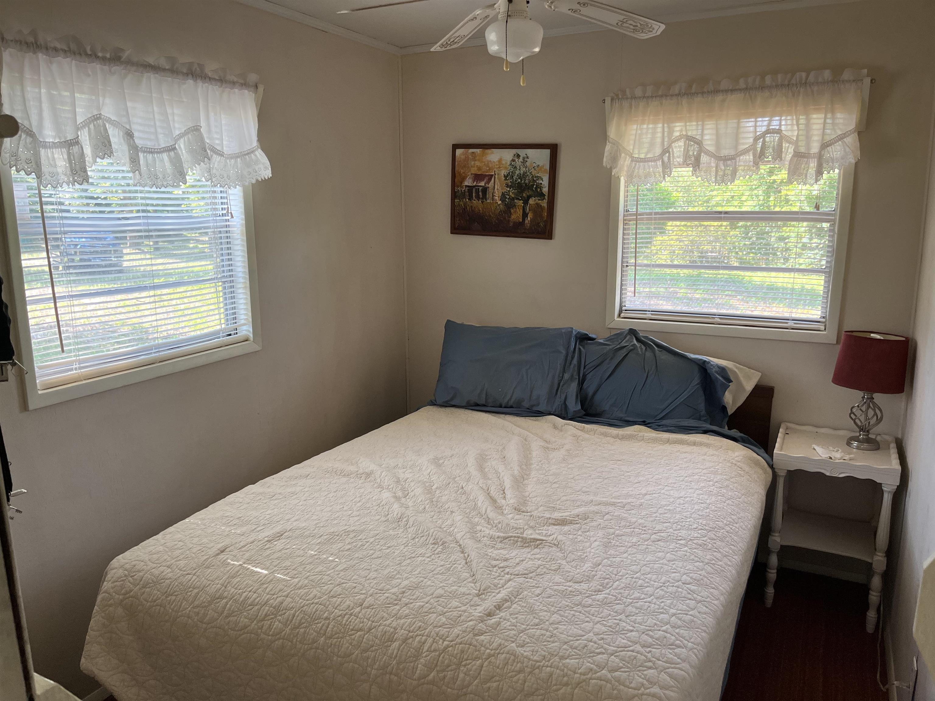 1309 Pond Lane Grand Ridge, FL 32442 - Photo 13 of 29 Gallery Image 13