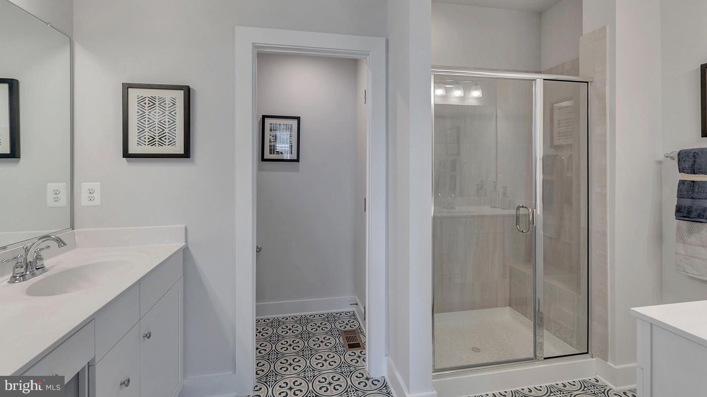 4053 Legato Road Fairfax, VA 22033 - Photo 10 of 30 Gallery Image 10