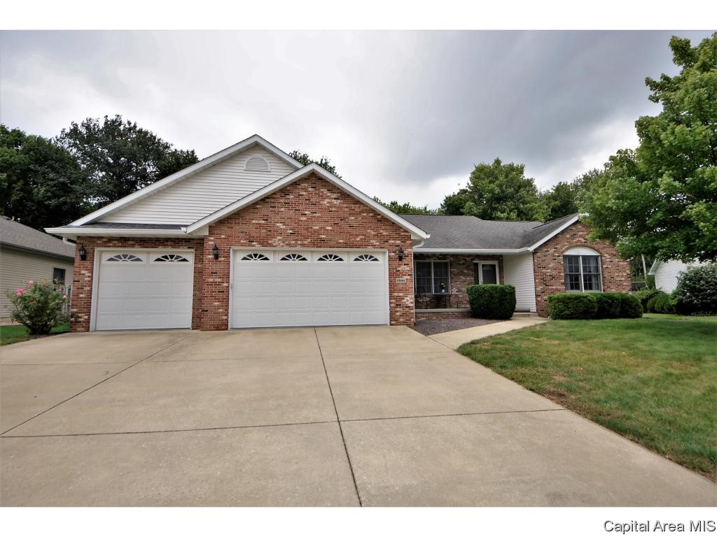 6844 Ninebark Drive Springfield, IL 62712 - Photo 1 of 32