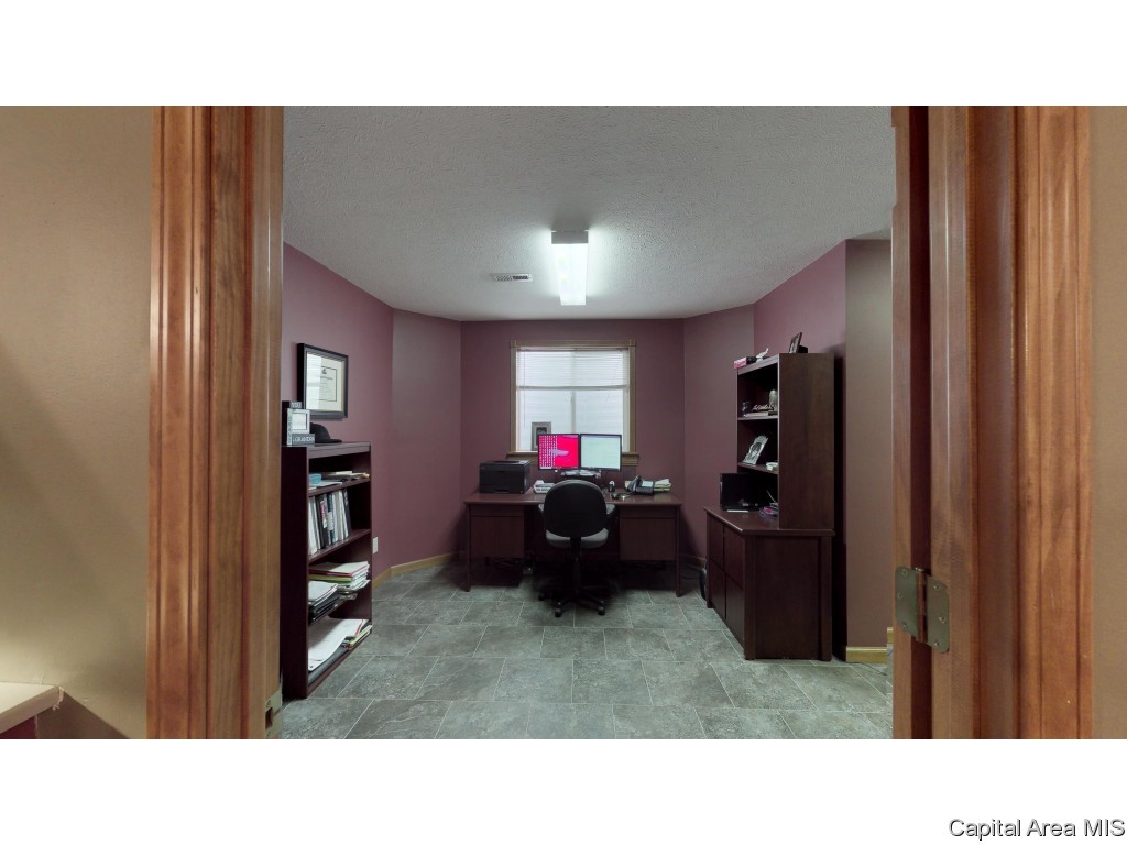 6844 Ninebark Drive Springfield, IL 62712 - Photo 25 of 32