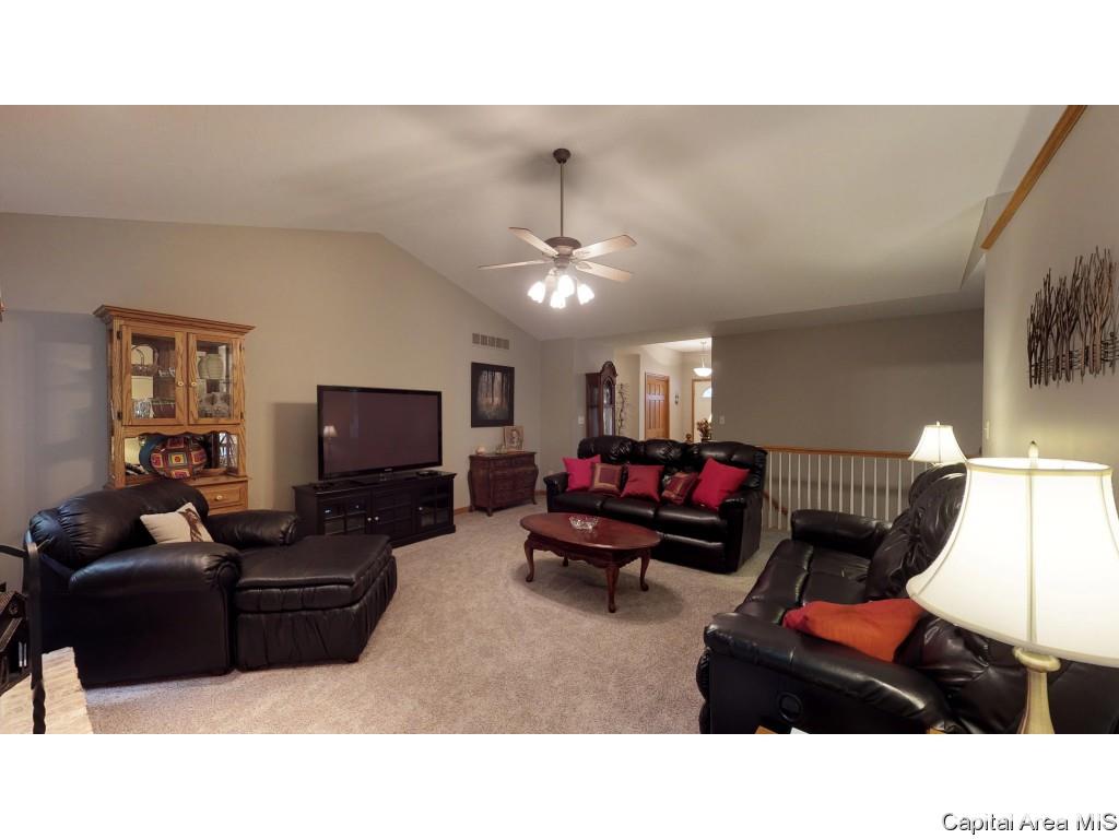 6844 Ninebark Drive Springfield, IL 62712 - Photo 7 of 32