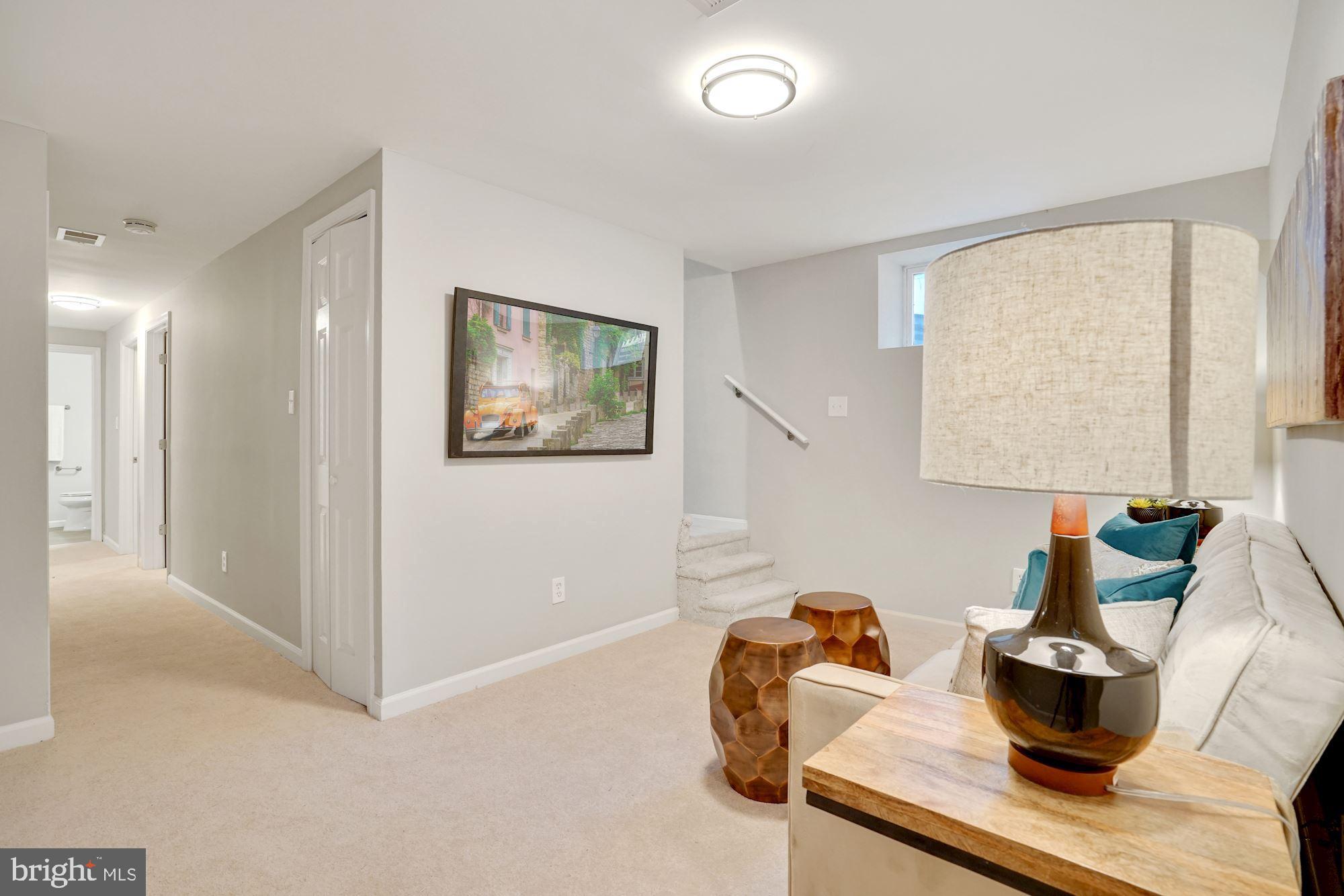 54 East Reed Avenue Alexandria, VA 22305 - Photo 19 of 26 Lower level Family Room