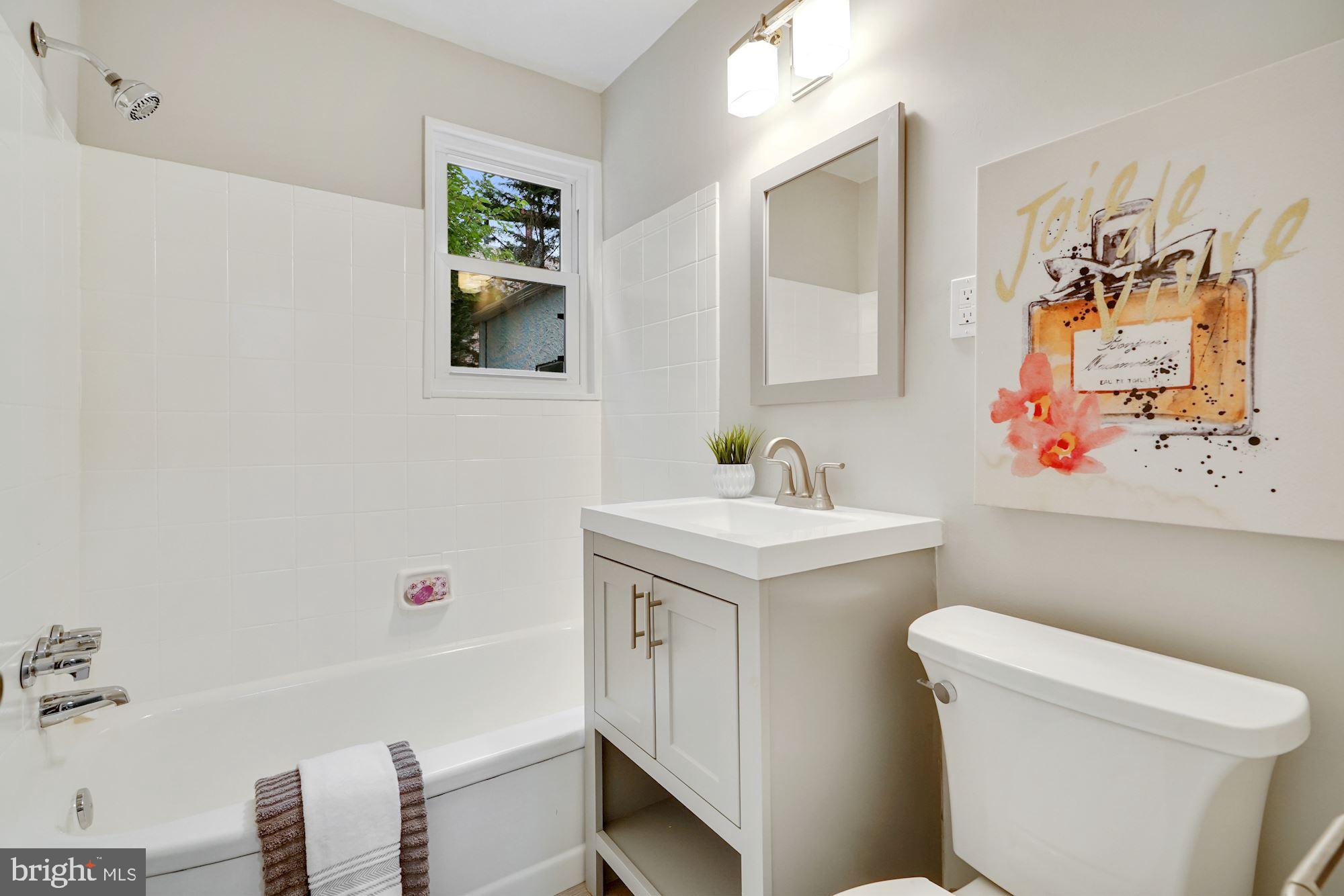 54 East Reed Avenue Alexandria, VA 22305 - Photo 21 of 26 Renovated baths