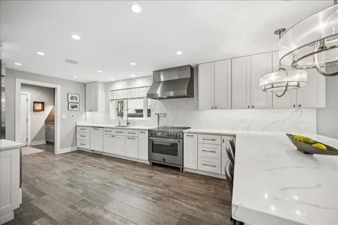 $1,399,000 | 270 Sheridan Road, Glencoe, IL 60022