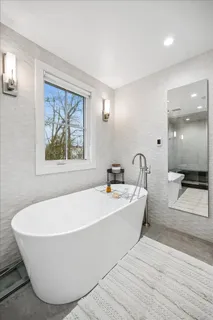 $1,399,000 | 270 Sheridan Road, Glencoe, IL 60022