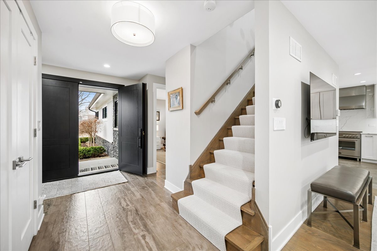 270 Sheridan Road Glencoe, IL 60022 - Photo 3 of 36