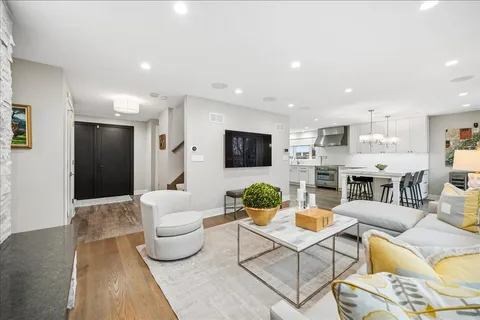 $1,399,000 | 270 Sheridan Road, Glencoe, IL 60022