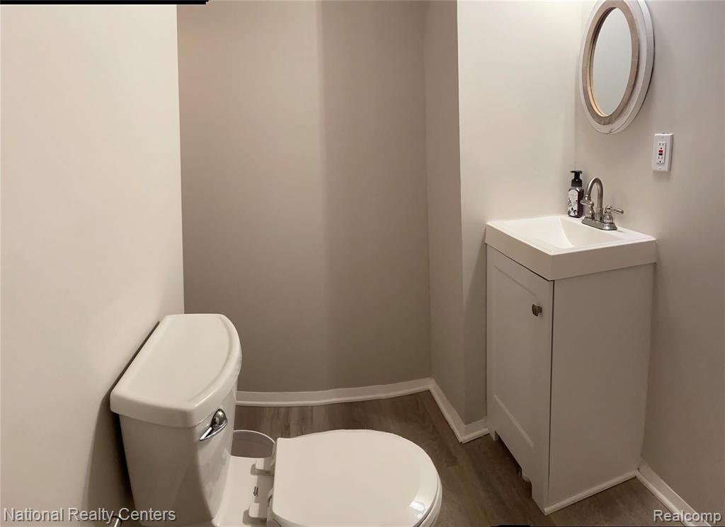 24446 Jamestowne Road Novi, MI 48375 - Photo 26 of 34