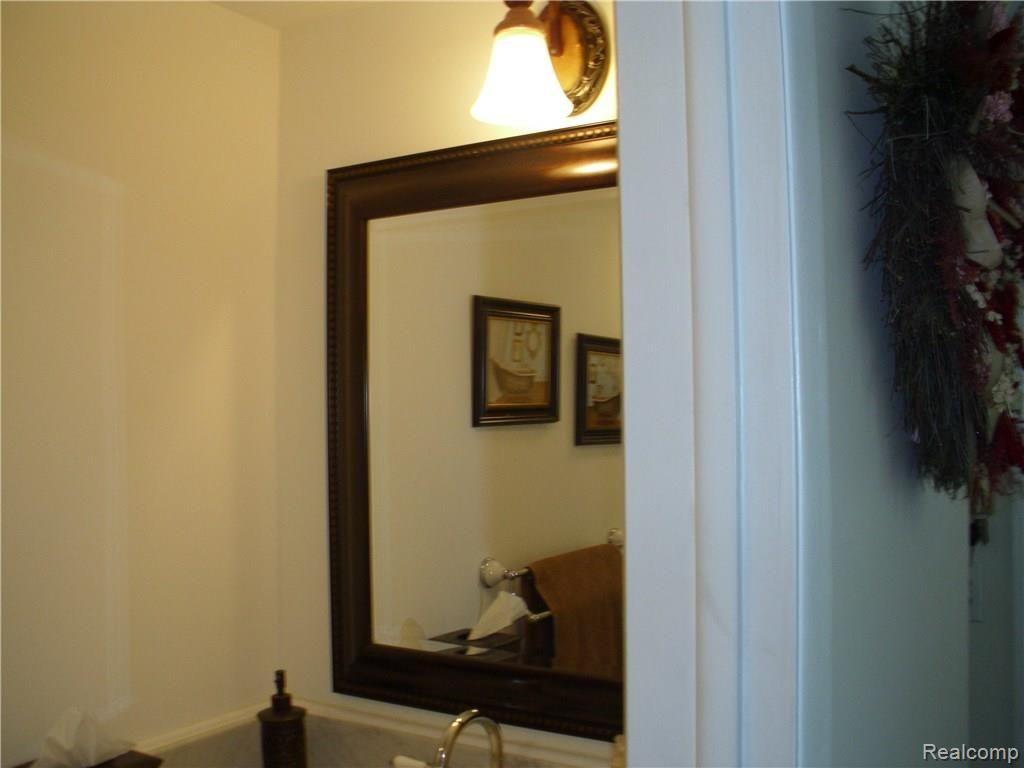 4340 15 Mile Road Sterling Heights, MI 48310 - Photo 22 of 44
