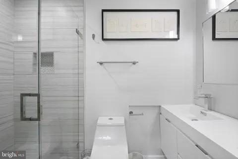 a view of bathroom with shower