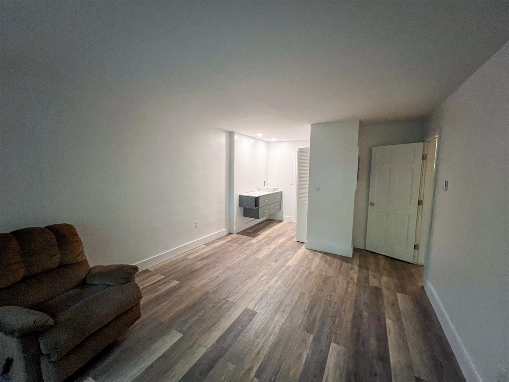 915 Edgell Road, Unit 67 Framingham, MA 01701 - Photo 4 of 11