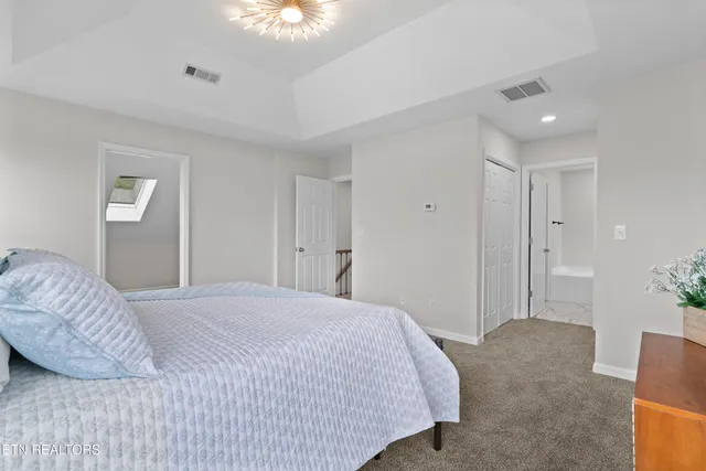 $649,900 | 8860 Brucewood Lane, Knoxville, TN 37923