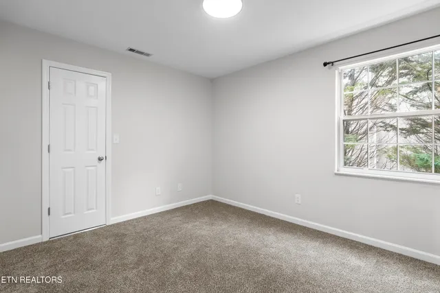 $649,900 | 8860 Brucewood Lane, Knoxville, TN 37923