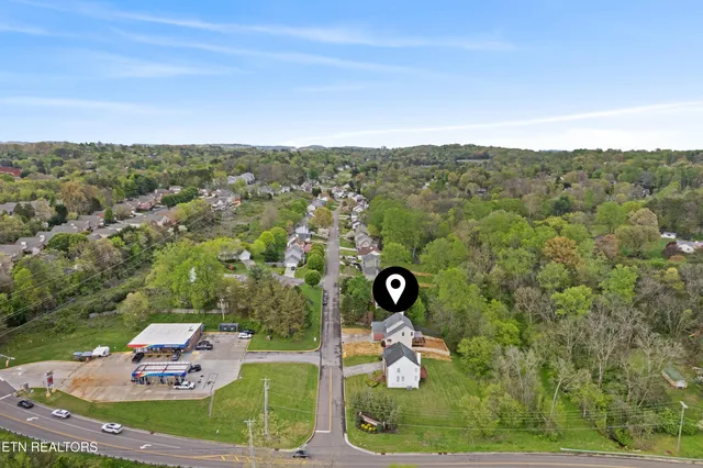 $649,900 | 8860 Brucewood Lane, Knoxville, TN 37923