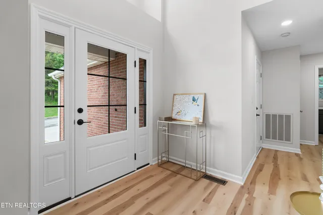 $649,900 | 8860 Brucewood Lane, Knoxville, TN 37923