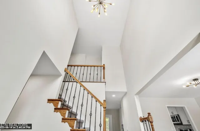 $649,900 | 8860 Brucewood Lane, Knoxville, TN 37923