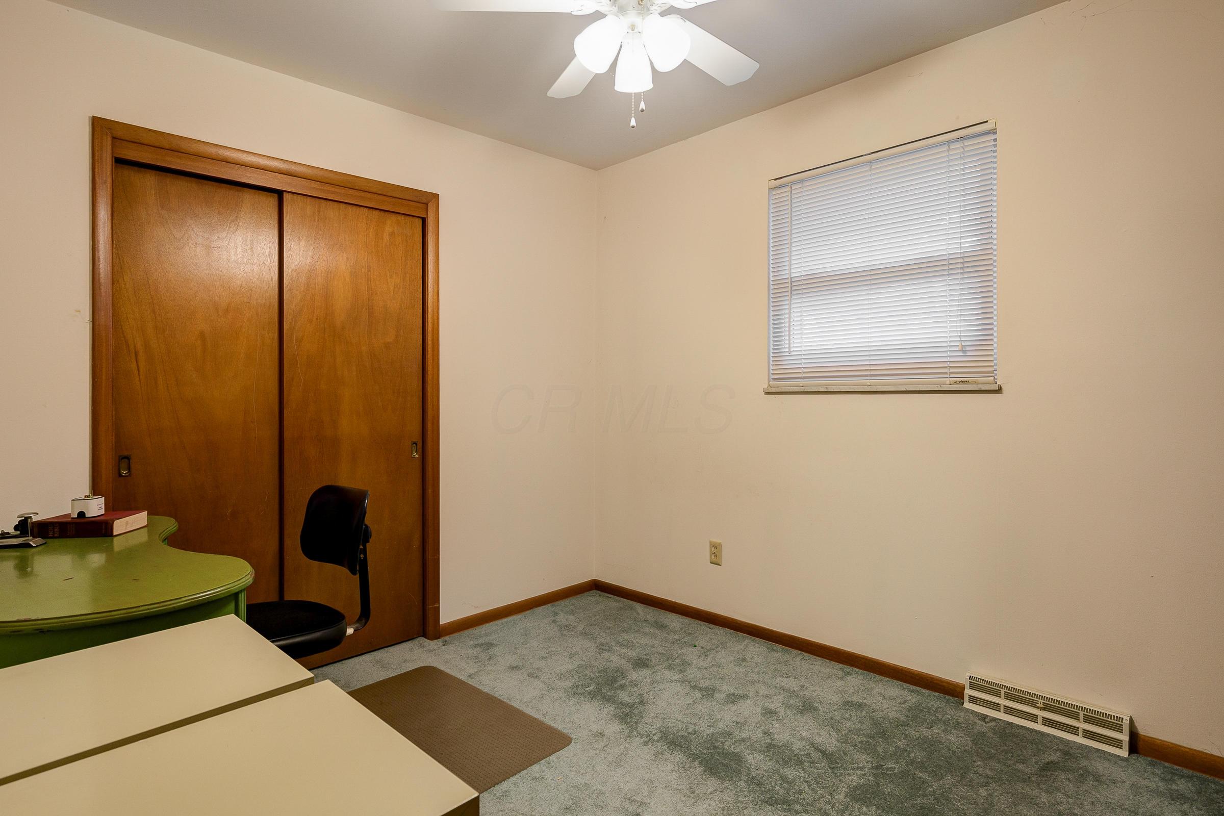 5282 Hazelwood Road Columbus, OH 43229 - Photo 16 of 31 Gallery Image 16