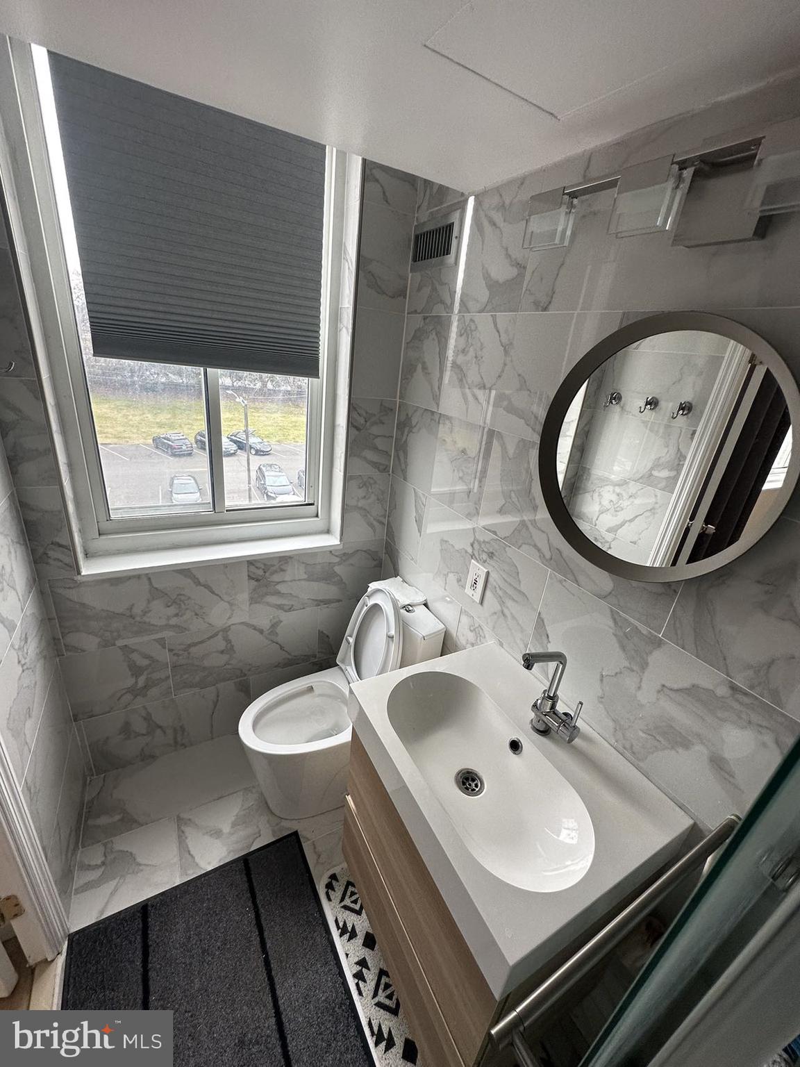 1840 Frontage Road, Unit 406 Cherry Hill, NJ 08034 - Photo 14 of 17 Master Bathroom