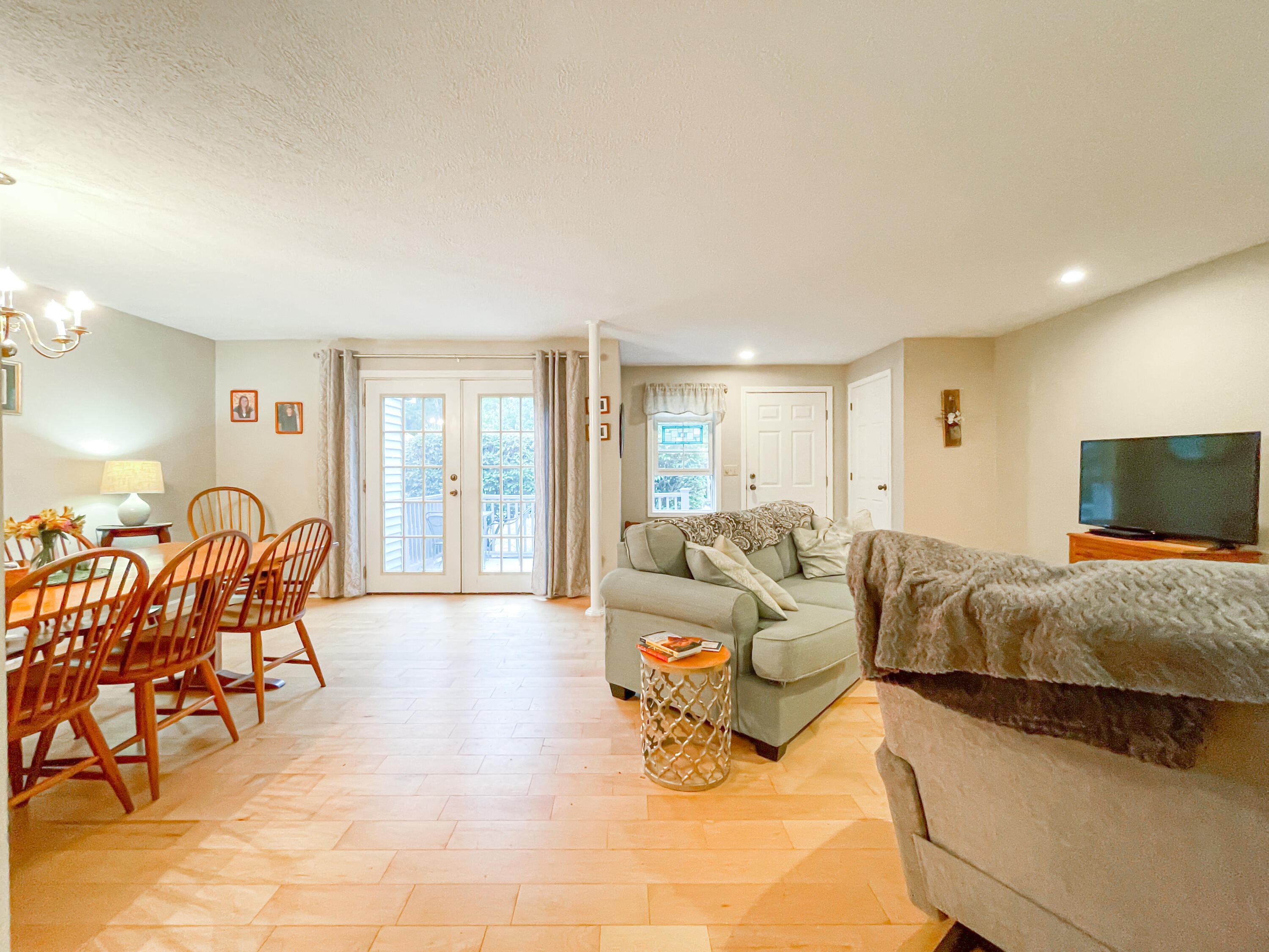 9 Cascade Road, Unit B6 Old Orchard Beach, ME 04064 - Photo 11 of 55 9 Cascade Rd Unit 6B Old Orchard Beach -