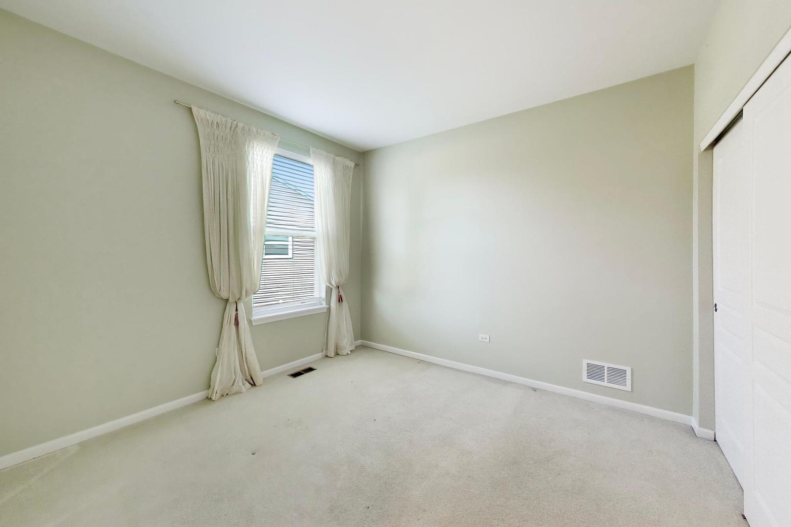 3172 Ravinia Circle Mundelein, IL 60060 - Photo 30 of 53 Gallery Image 30