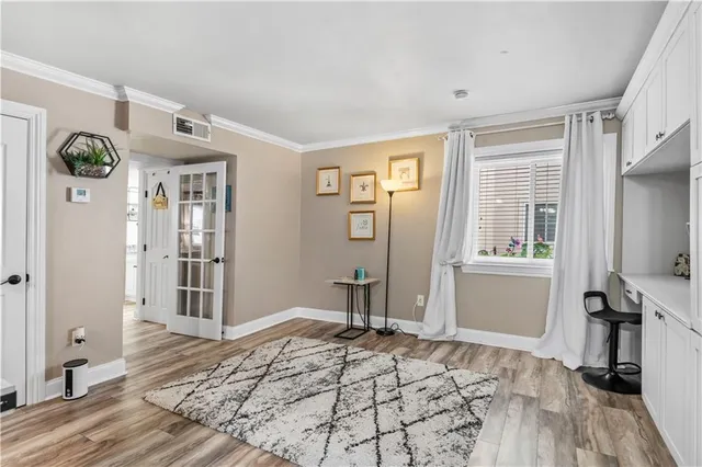 $172,500 | 500 Lake Marina Drive, Unit 212, New Orleans, LA 70124