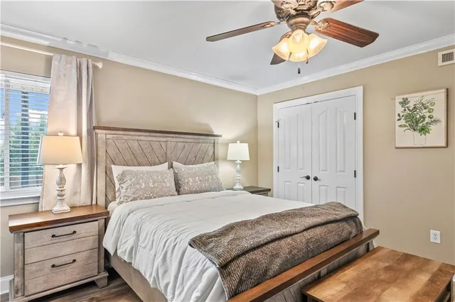 $172,500 | 500 Lake Marina Drive, Unit 212, New Orleans, LA 70124