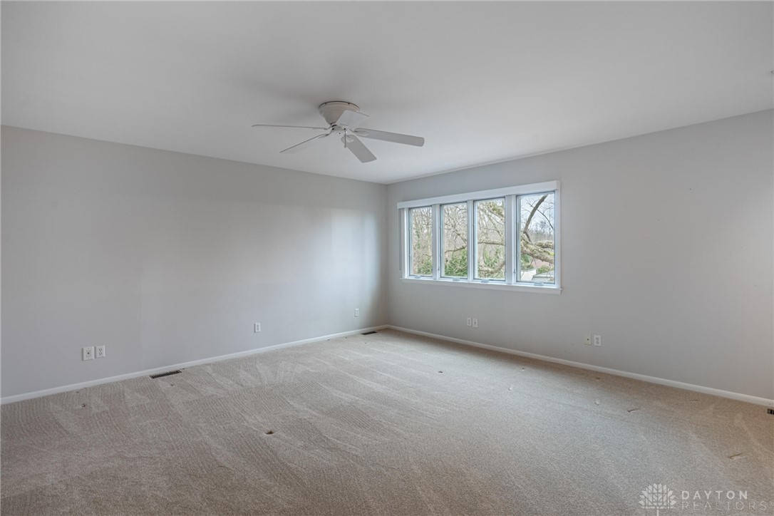 4445 Moraine Ridge Lane Kettering, OH 45429 - Photo 34 of 71 Gallery Image 34