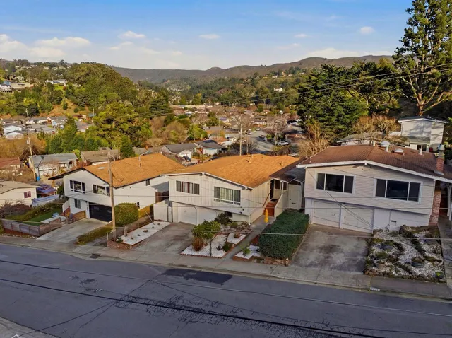 $1,198,000 | 1516 Valdez Way, Pacifica, CA 94044