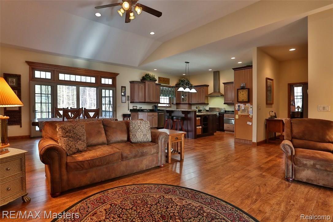 13035 Maxwell Road Carleton, MI 48117 - Photo 4 of 26 Hardwood Floors