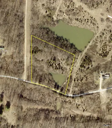 $59,900 | 3 Stacy Road, Metamora, IN 47030