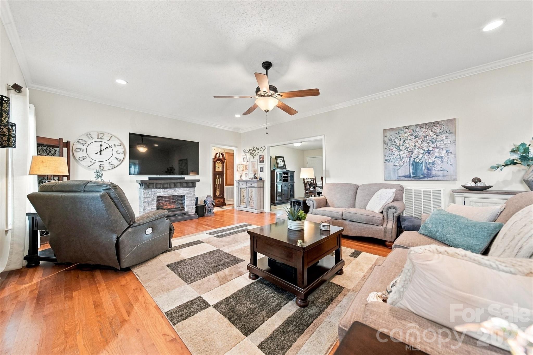 3294 Cascade Road Lincolnton, NC 28092 - Photo 15 of 48 Gallery Image 15